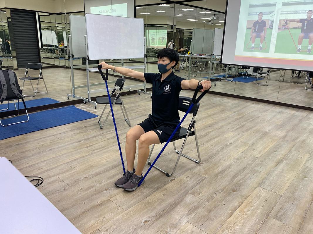 size_750x400 / min_size_375x200