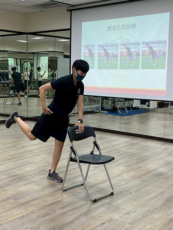 size_750x400 / min_size_375x200