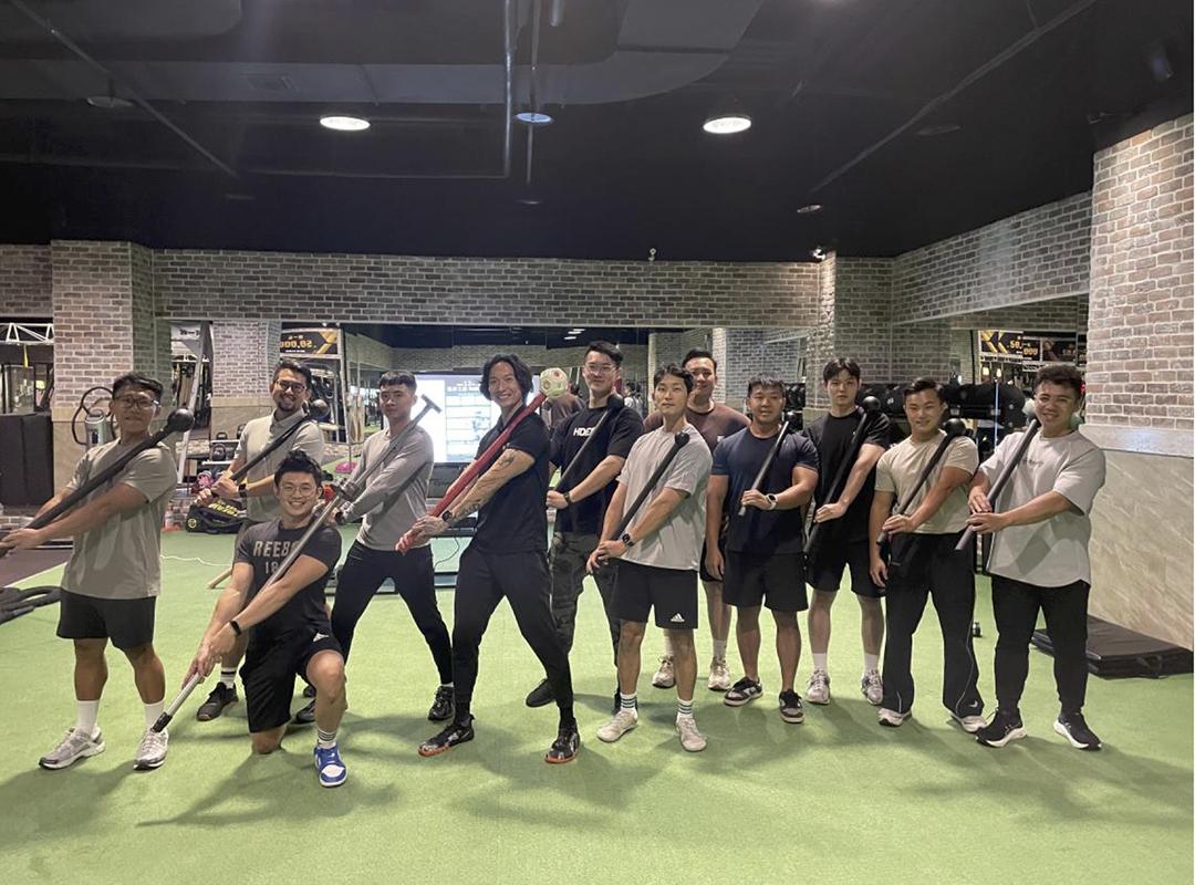 size_750x400 / min_size_375x200