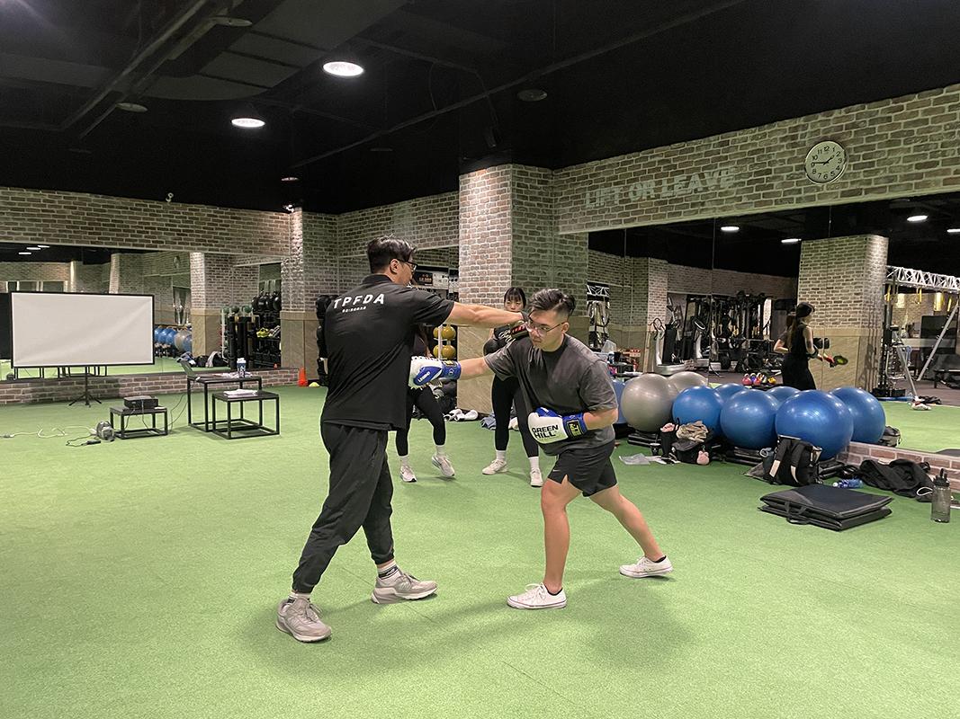 size_750x400 / min_size_375x200