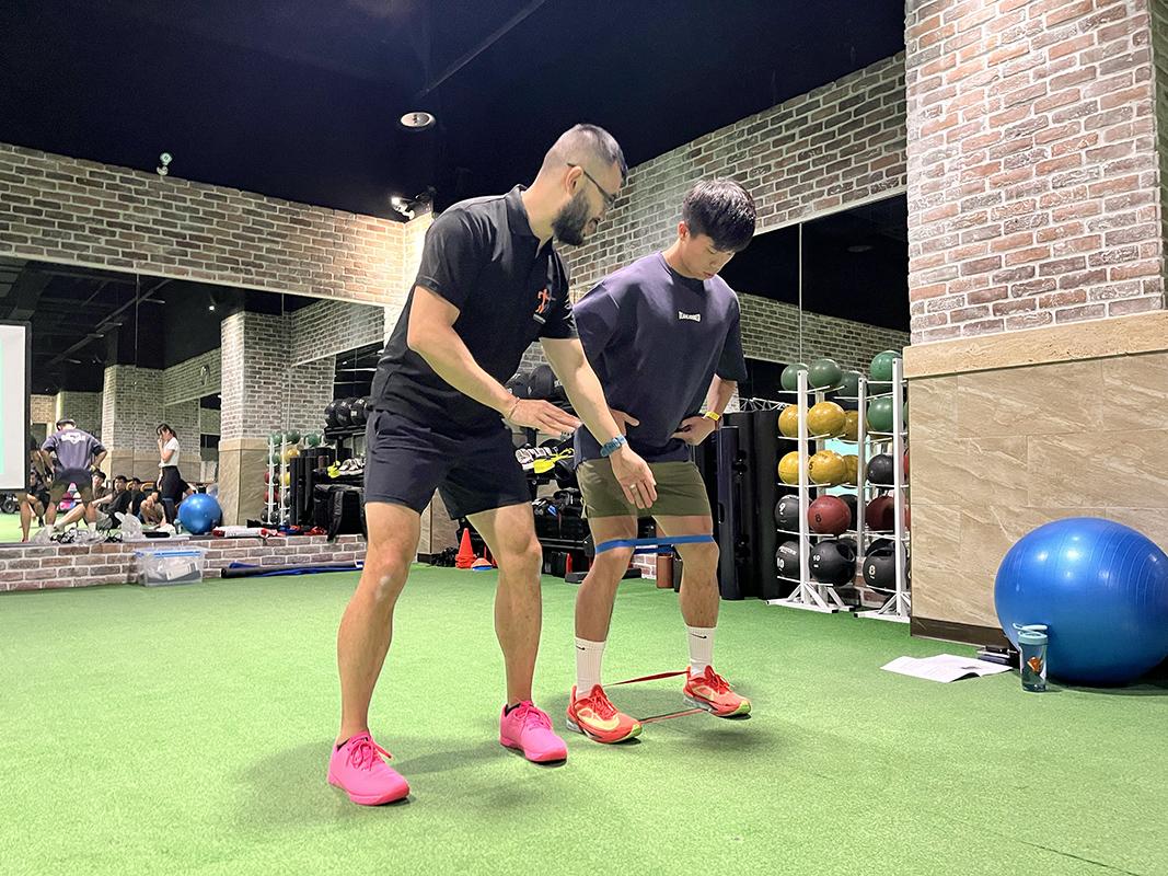 size_750x400 / min_size_375x200